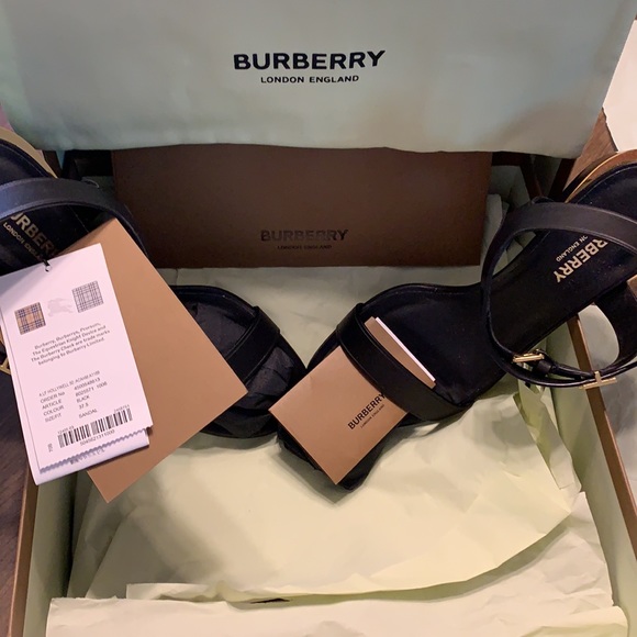 Wore once - Picture 9 of 12